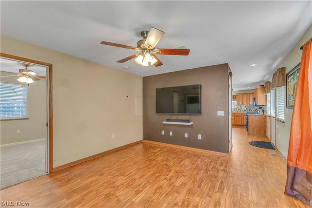 5747 Pleasant Avenue, North Ridgeville, OH 44039