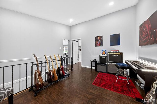 15 Graeler Drive, St Louis, MO 63146