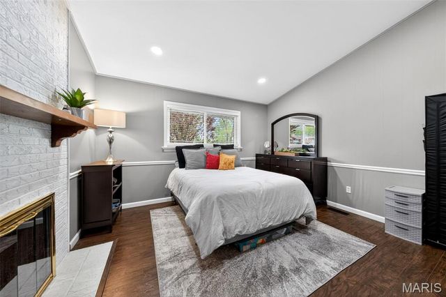 15 Graeler Drive, St Louis, MO 63146