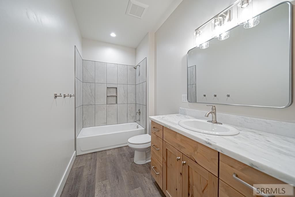 Image 32 of property listing at 556 Sagebrush Street, Rigby, ID 83442