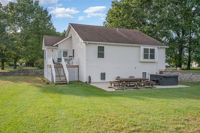 48799 Wentworth Drive, Mattawan, MI 49071