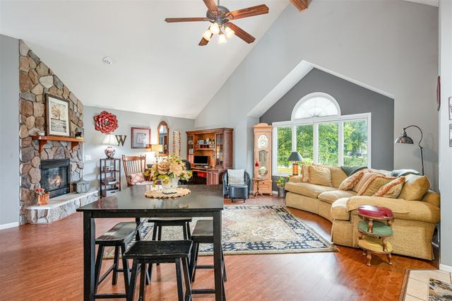 48799 Wentworth Drive, Mattawan, MI 49071