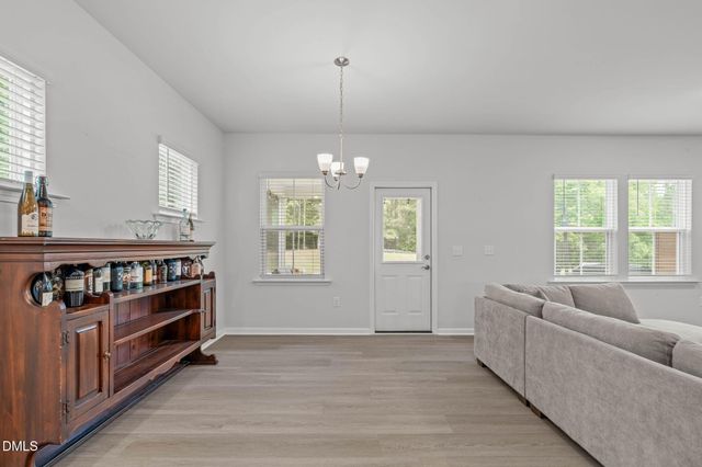 200 Bridle Brook Way, Fuquay Varina, NC 27526