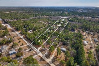 413-421 Buds Lane, Hampstead, NC 28443