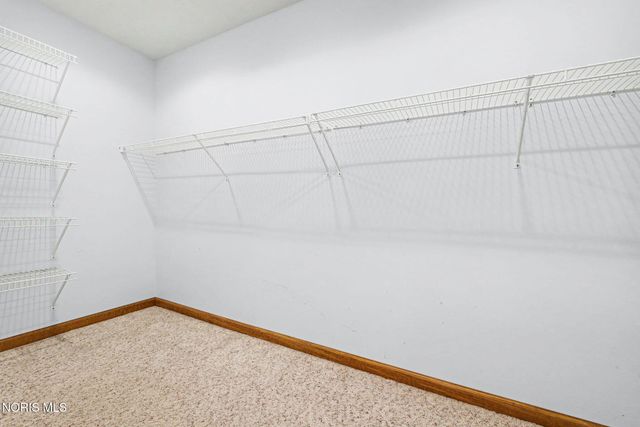 2411 Villa Drive, Findlay, OH 45840