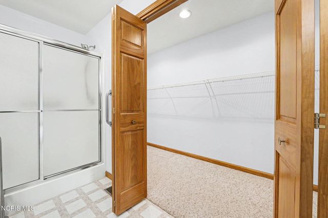 2411 Villa Drive, Findlay, OH 45840