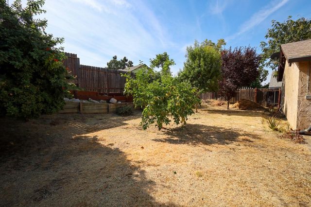 6316 Hillsdale Blvd, Sacramento, CA 95842