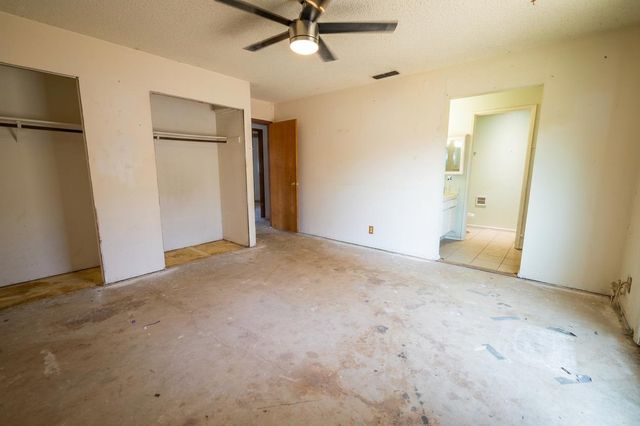 6316 Hillsdale Blvd, Sacramento, CA 95842