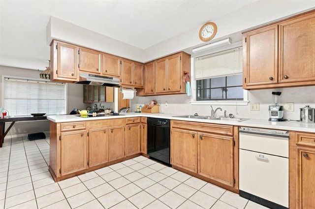 3499 Kingston Street, Lake Charles, LA 70605