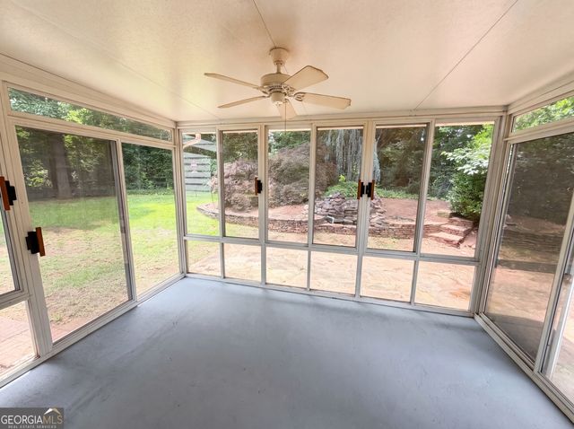 158 Colemans Bluff Drive, Woodstock, GA 30188