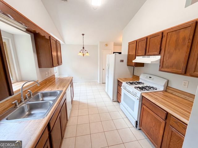 158 Colemans Bluff Drive, Woodstock, GA 30188