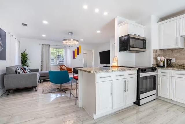 408 NE 26th Drive, Wilton Manors, FL 33334