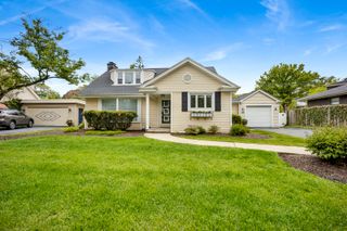 61 HARRIS Avenue, Clarendon Hills, IL 60514