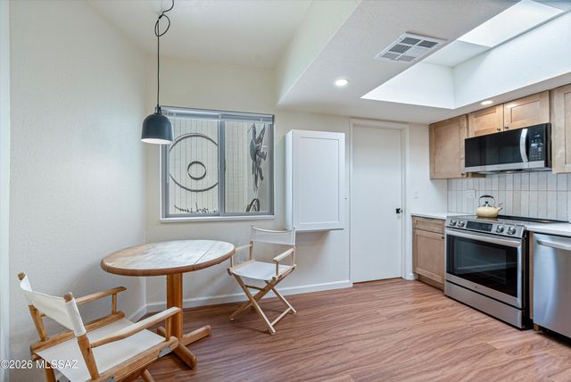 5012 N Camino Del Lazo, Tucson, AZ 85750
