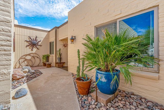 5012 N Camino Del Lazo, Tucson, AZ 85750