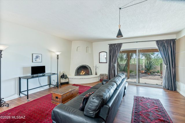 5012 N Camino Del Lazo, Tucson, AZ 85750