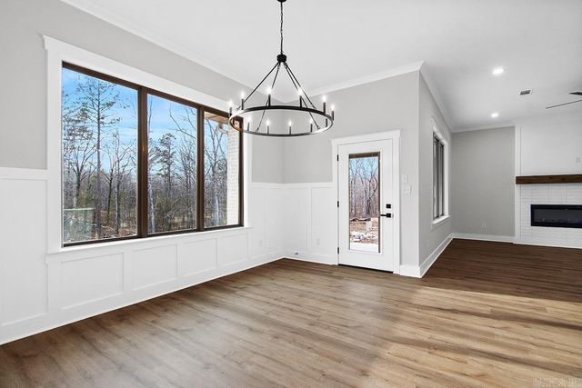 613 Valley Oak Drive, Sherwood, AR 72120