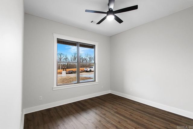 613 Valley Oak Drive, Sherwood, AR 72120