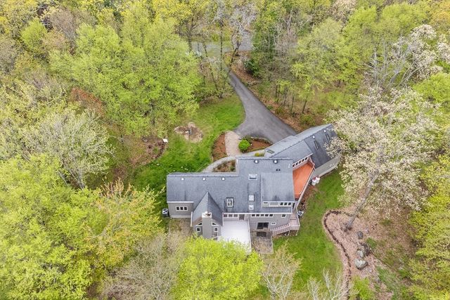 320 Nagog Hill Rd, Acton, MA 01720