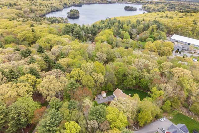 320 Nagog Hill Rd, Acton, MA 01720