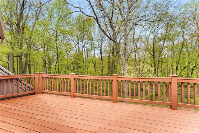 320 Nagog Hill Rd, Acton, MA 01720