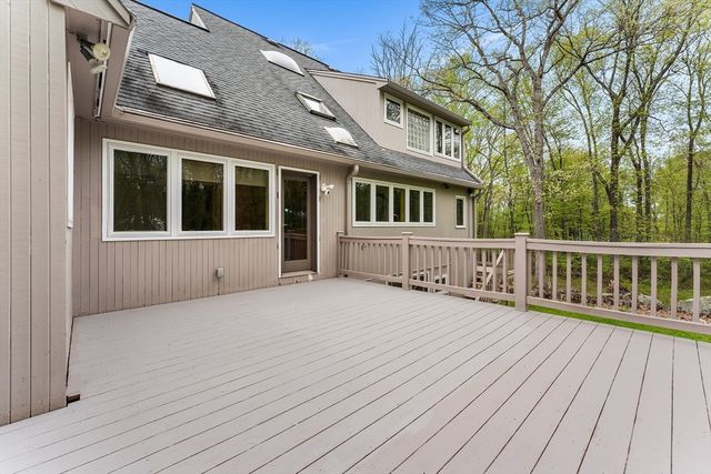 320 Nagog Hill Rd, Acton, MA 01720