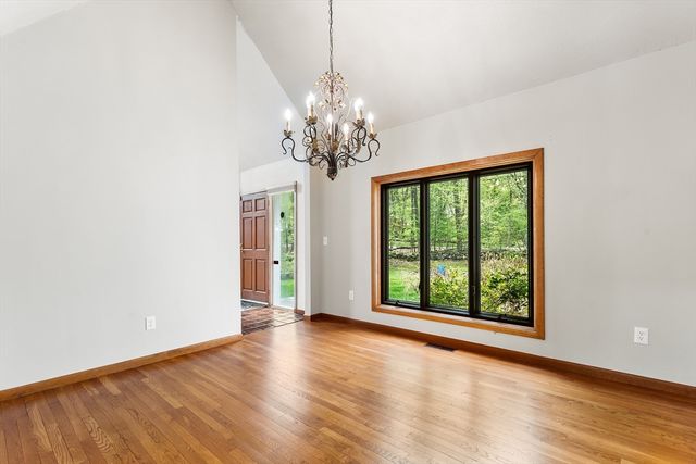 320 Nagog Hill Rd, Acton, MA 01720