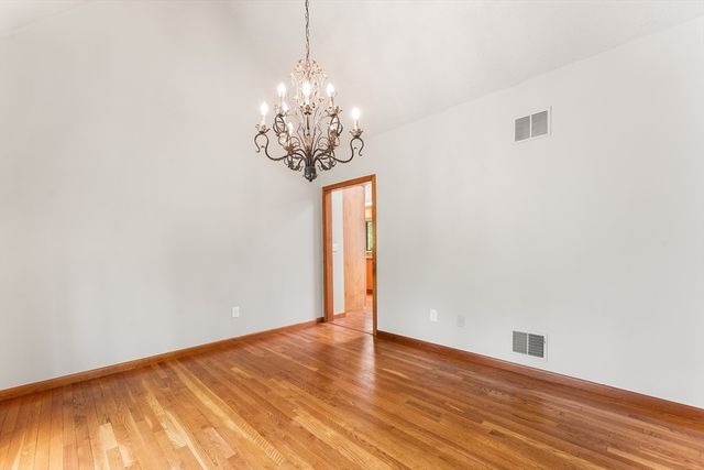 320 Nagog Hill Rd, Acton, MA 01720
