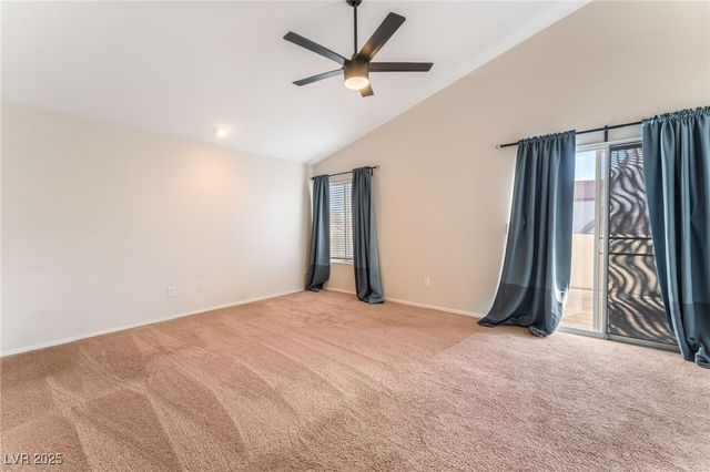 8401 CINNAMON HILL, Las Vegas, NV 89129