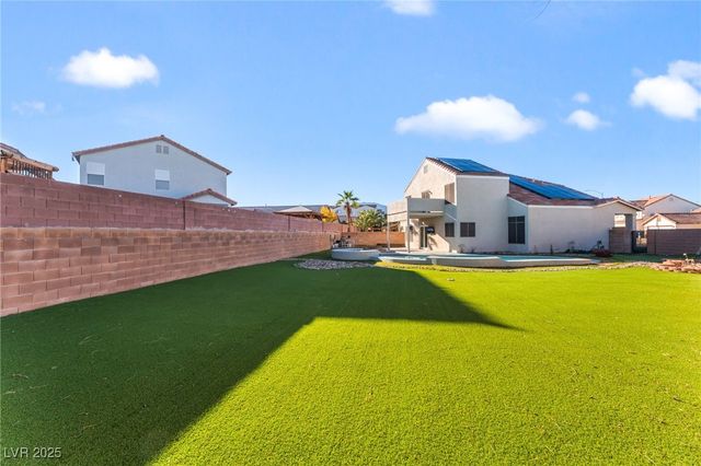 8401 CINNAMON HILL, Las Vegas, NV 89129