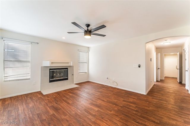 8401 CINNAMON HILL, Las Vegas, NV 89129