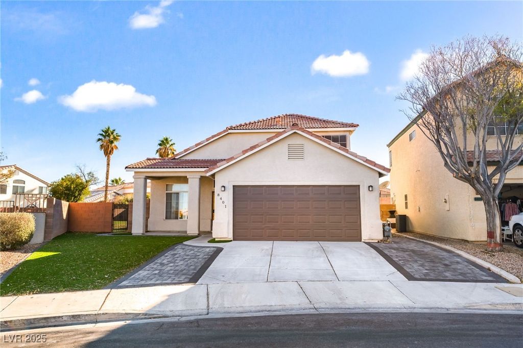 8401 CINNAMON HILL, Las Vegas, NV 89129