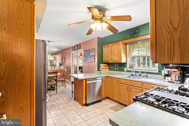 3 RIDGE CT, Medford, NJ 08055