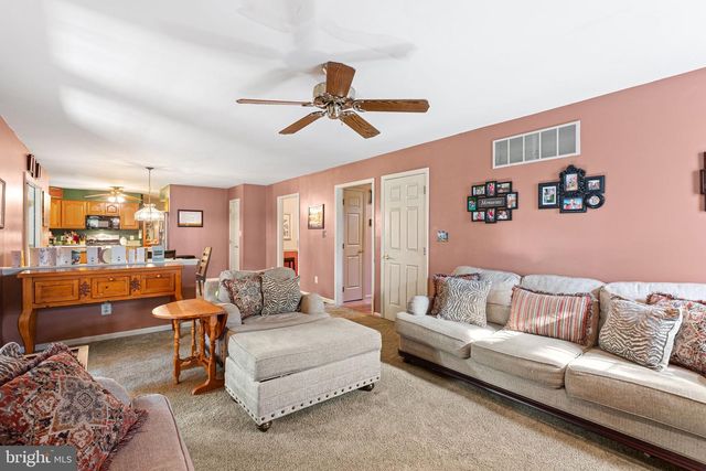 3 RIDGE CT, Medford, NJ 08055