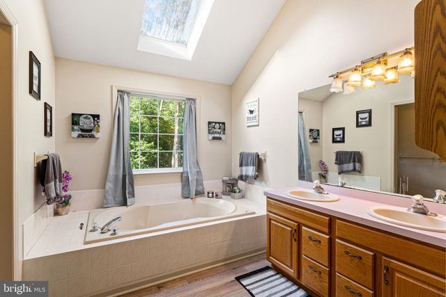 3 RIDGE CT, Medford, NJ 08055