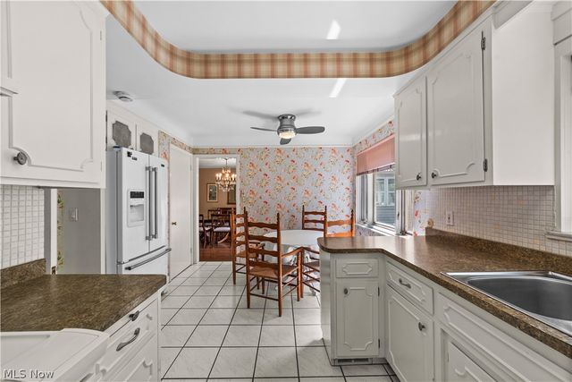 4450 Churchill Boulevard, Cleveland, OH 44118
