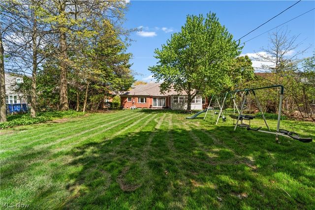 4450 Churchill Boulevard, Cleveland, OH 44118