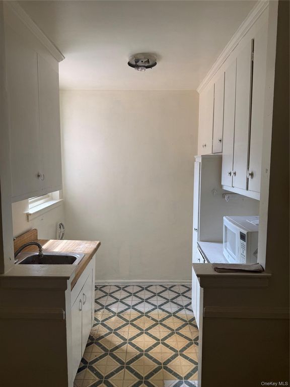 9915 66th Avenue 4J, Rego Park, NY 11374 — photo 4