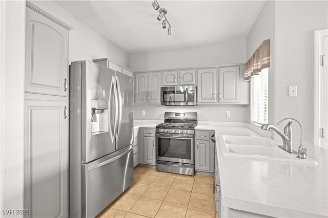 855 North Stephanie Street 1115, Henderson, NV 89014