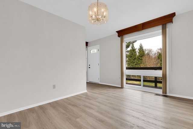 11617 SILENT VALLEY LN, North Potomac, MD 20878