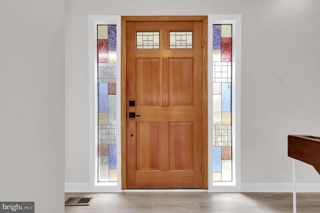 11617 SILENT VALLEY LN, North Potomac, MD 20878