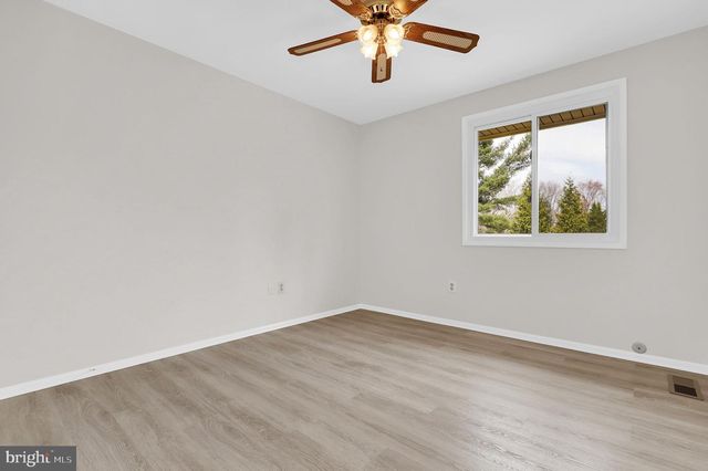 11617 SILENT VALLEY LN, North Potomac, MD 20878