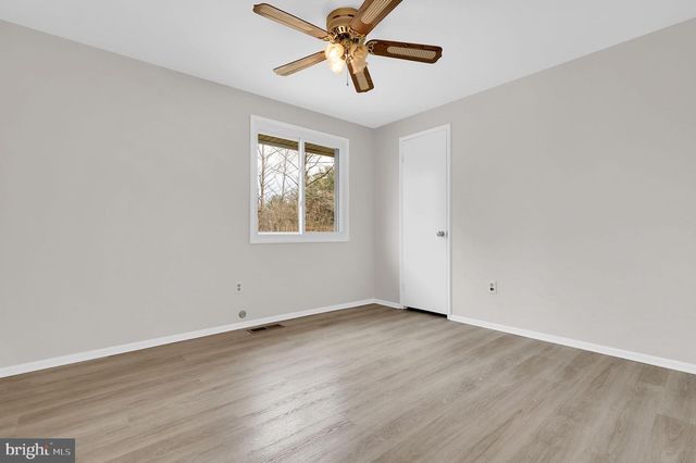 11617 SILENT VALLEY LN, North Potomac, MD 20878