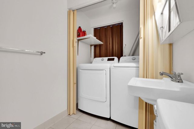 11617 SILENT VALLEY LN, North Potomac, MD 20878