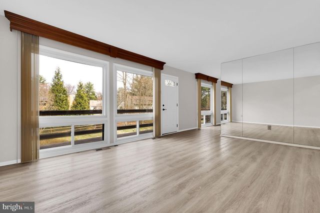 11617 SILENT VALLEY LN, North Potomac, MD 20878