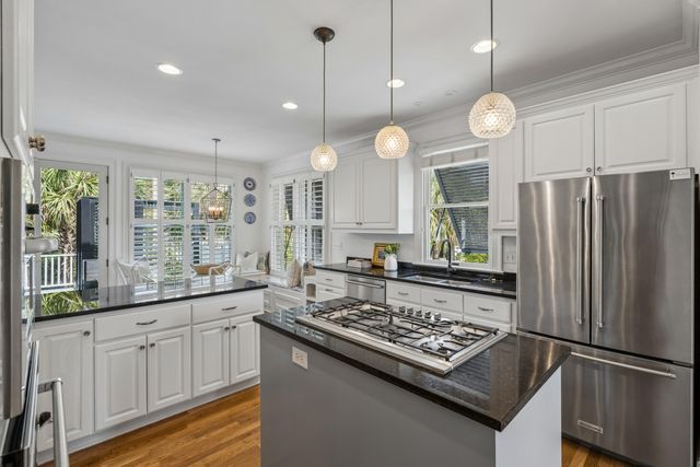 7 2nd Avenue, Isle Of Palms, SC 29451