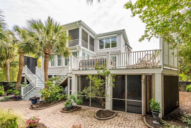 7 2nd Avenue, Isle Of Palms, SC 29451