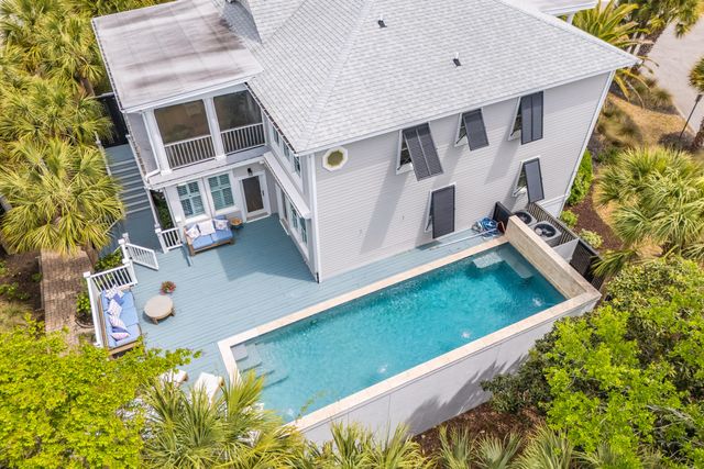 7 2nd Avenue, Isle Of Palms, SC 29451