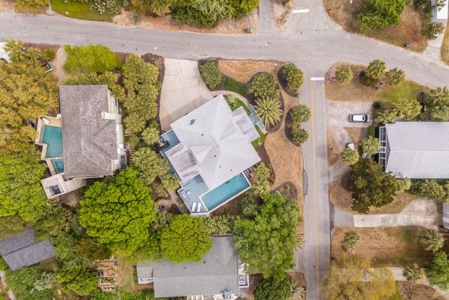 7 2nd Avenue, Isle Of Palms, SC 29451