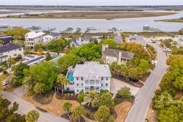 7 2nd Avenue, Isle Of Palms, SC 29451